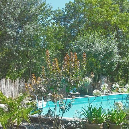 Le Moulin De Picaud Bed & Breakfast Grans Exterior photo