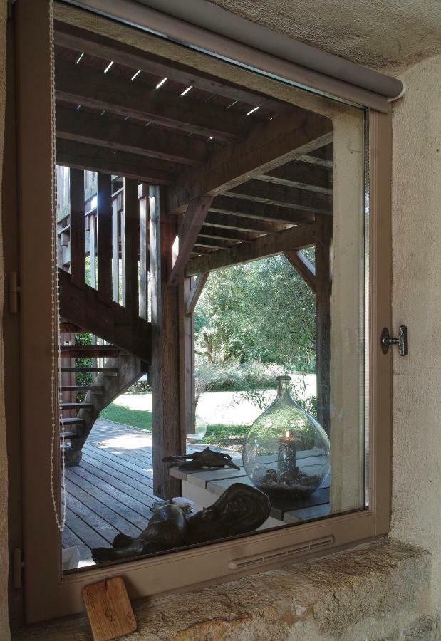 Le Moulin De Picaud Bed & Breakfast Grans Exterior photo